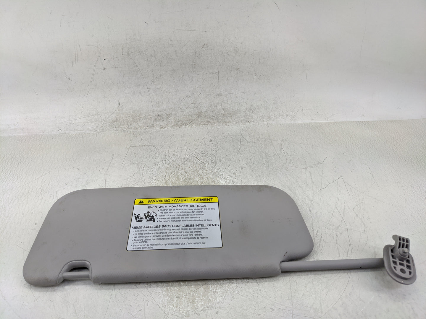 2018-2022 Hyundai Accent Sun Visor Shade Replacement Passenger Right Mirror Fits Fits 2018 2019 2020 2021 2022 OEM Used Auto