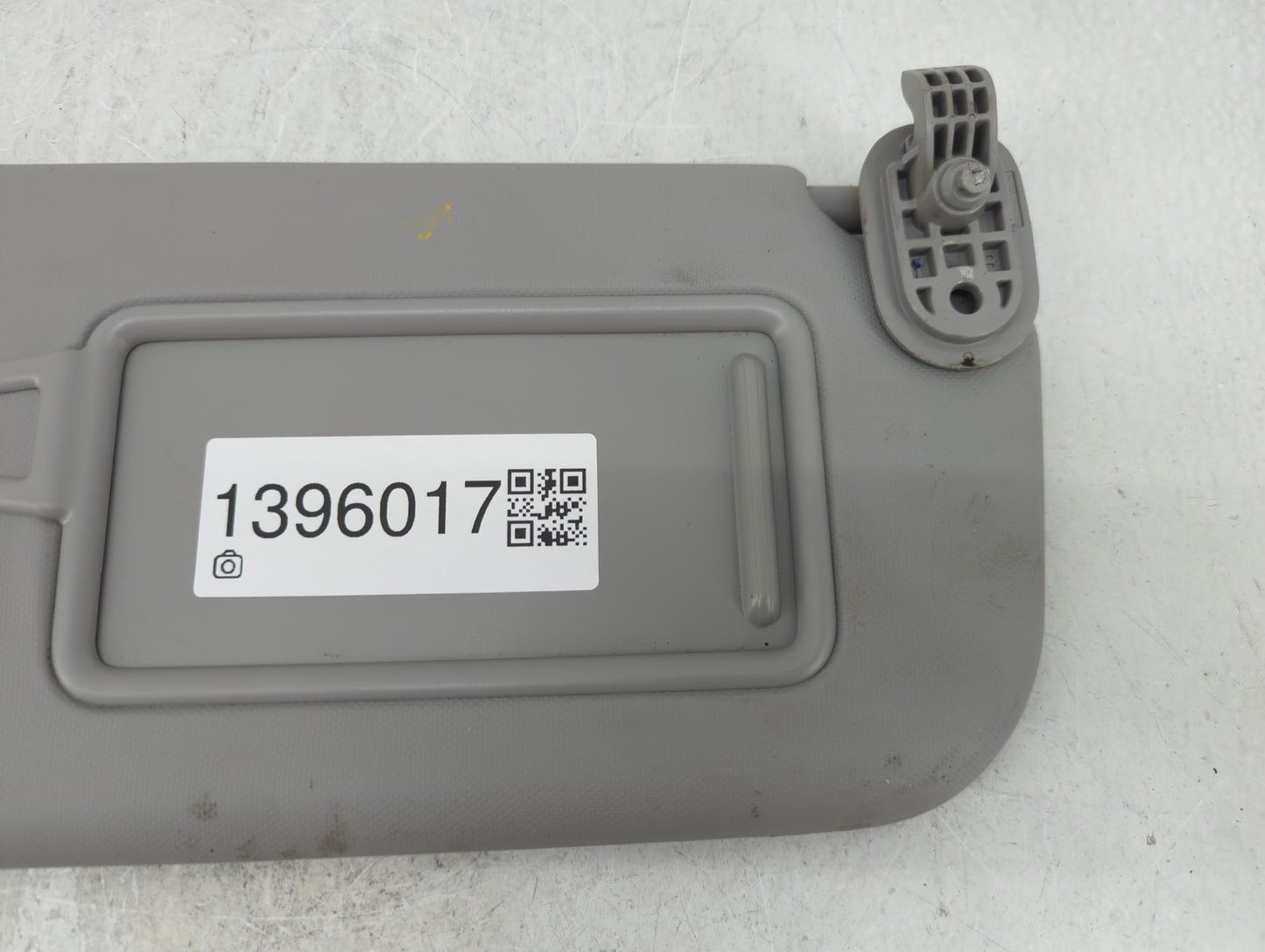 2018-2022 Hyundai Accent Sun Visor Shade Replacement Driver Left Mirror Fits Fits 2018 2019 2020 2021 2022 OEM Used Auto Par