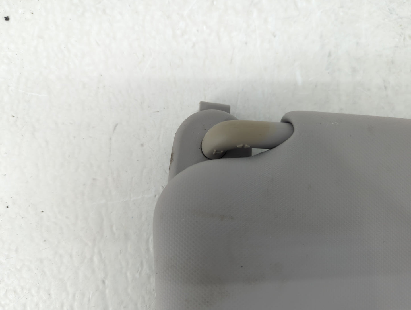 2018-2022 Hyundai Accent Sun Visor Shade Replacement Driver Left Mirror Fits Fits 2018 2019 2020 2021 2022 OEM Used Auto Par