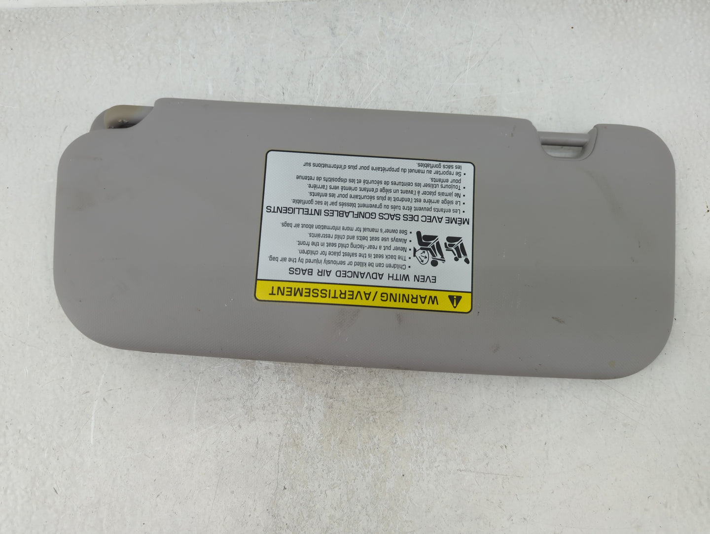 2018-2022 Hyundai Accent Sun Visor Shade Replacement Driver Left Mirror Fits Fits 2018 2019 2020 2021 2022 OEM Used Auto Par