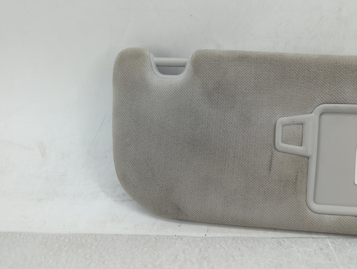 2018-2022 Hyundai Accent Sun Visor Shade Replacement Passenger Right Mirror Fits Fits 2018 2019 2020 2021 2022 OEM Used Auto