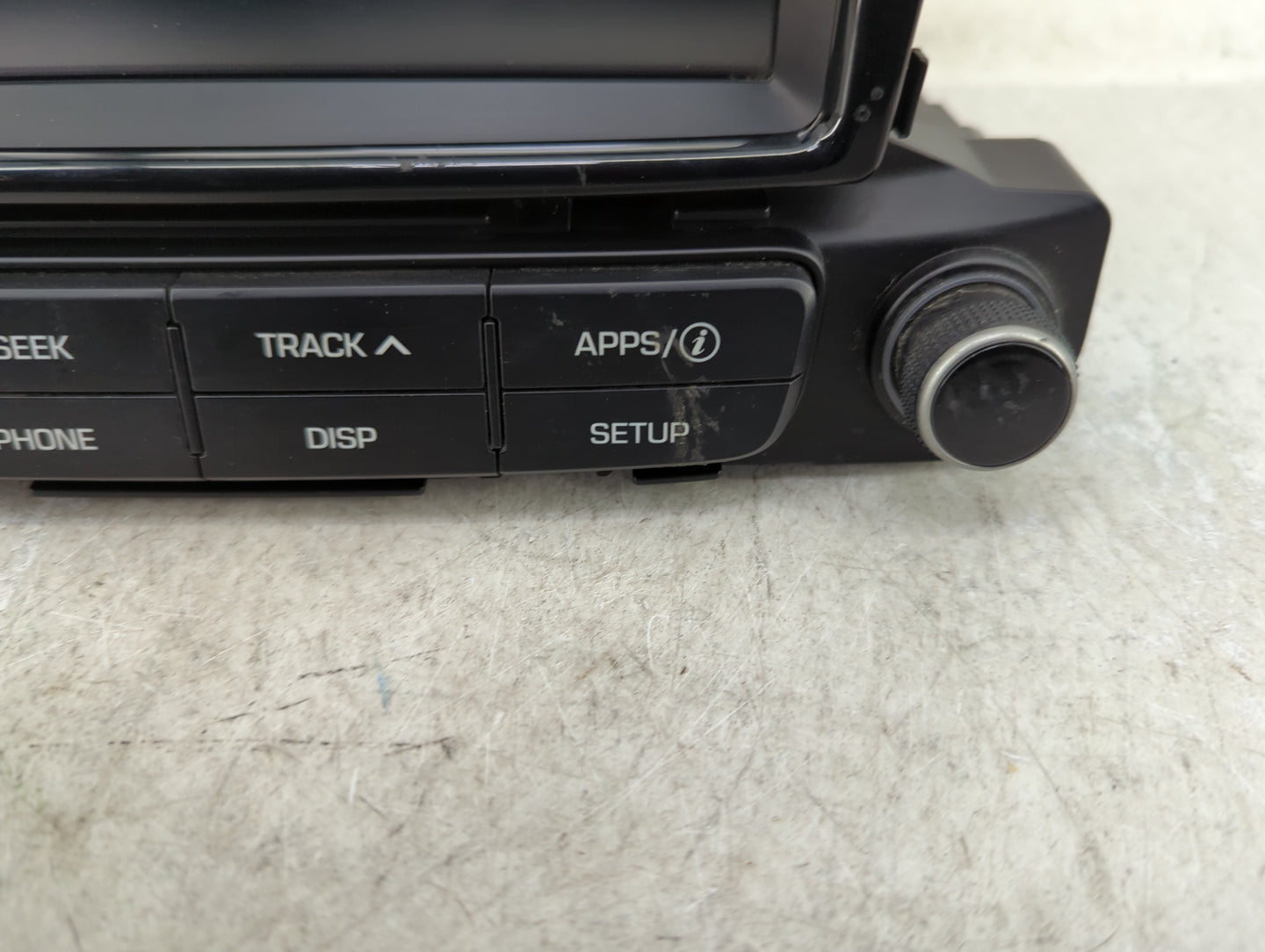 2018-2020 Hyundai Accent Radio AM FM Cd Player Receiver Replacement P/N:96160-J0100URD Fits Fits 2018 2019 2020 OEM Used Aut