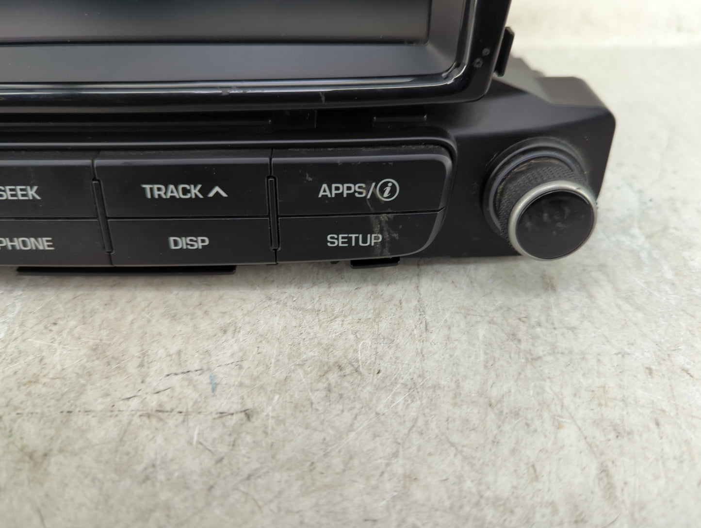 2018-2020 Hyundai Accent Radio AM FM Cd Player Receiver Replacement P/N:96160-J0100URD Fits Fits 2018 2019 2020 OEM Used Aut