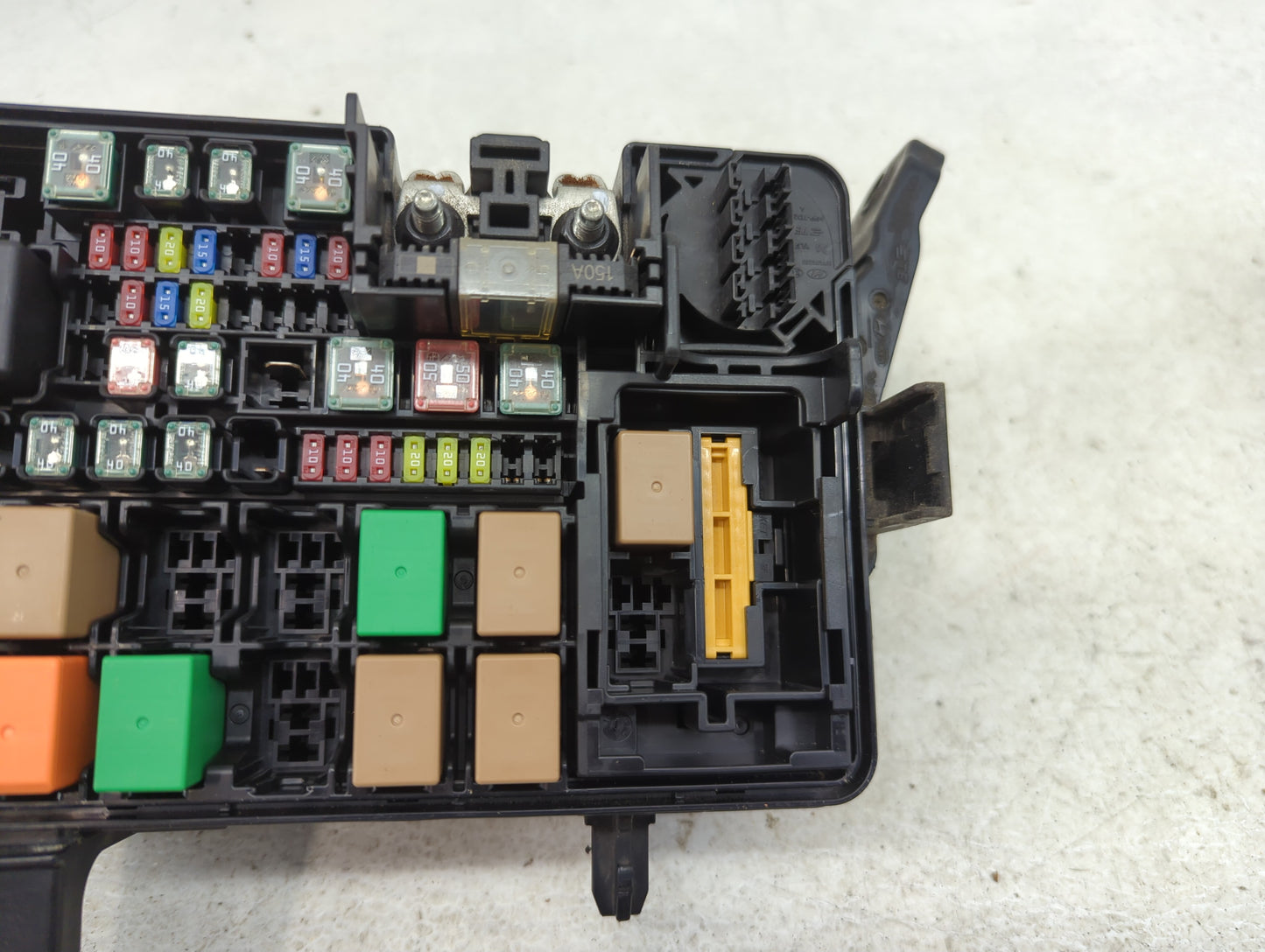 2018-2019 Hyundai Accent Fusebox Fuse Box Panel Relay Module P/N:91950-J0300 Fits Fits 2018 2019 OEM Used Auto Parts - Oemus
