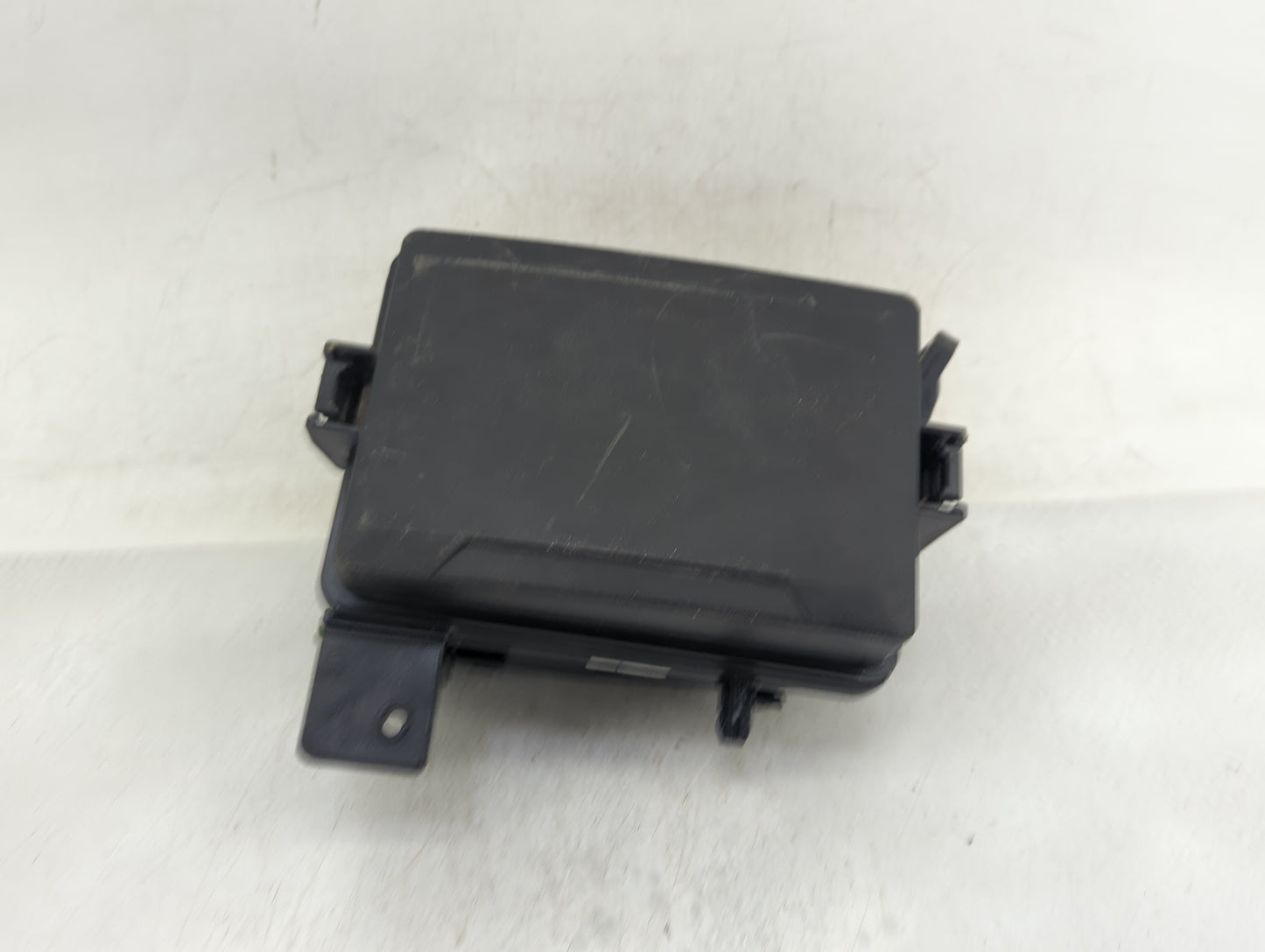 2018-2019 Hyundai Accent Fusebox Fuse Box Panel Relay Module Fits Fits 2018 2019 OEM Used Auto Parts - Oemusedautoparts1.com
