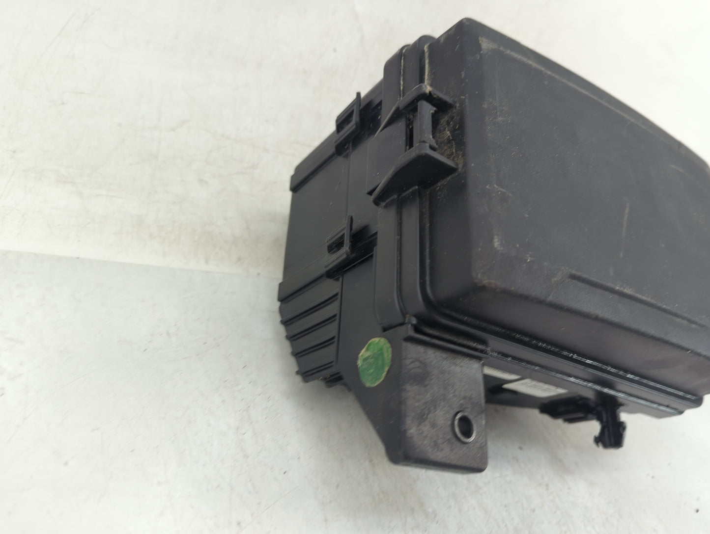 2018-2019 Hyundai Accent Fusebox Fuse Box Panel Relay Module Fits Fits 2018 2019 OEM Used Auto Parts - Oemusedautoparts1.com