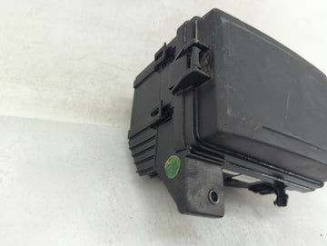 2018-2019 Hyundai Accent Fusebox Fuse Box Panel Relay Module Fits Fits 2018 2019 OEM Used Auto Parts