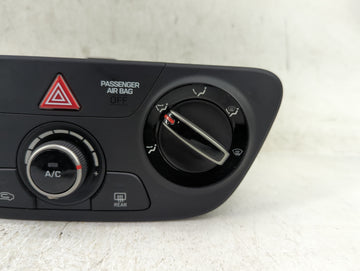 2018-2022 Hyundai Accent Climate Control Module Temperature AC/Heater Replacement P/N:97250J0000 Fits OEM Used Auto Parts