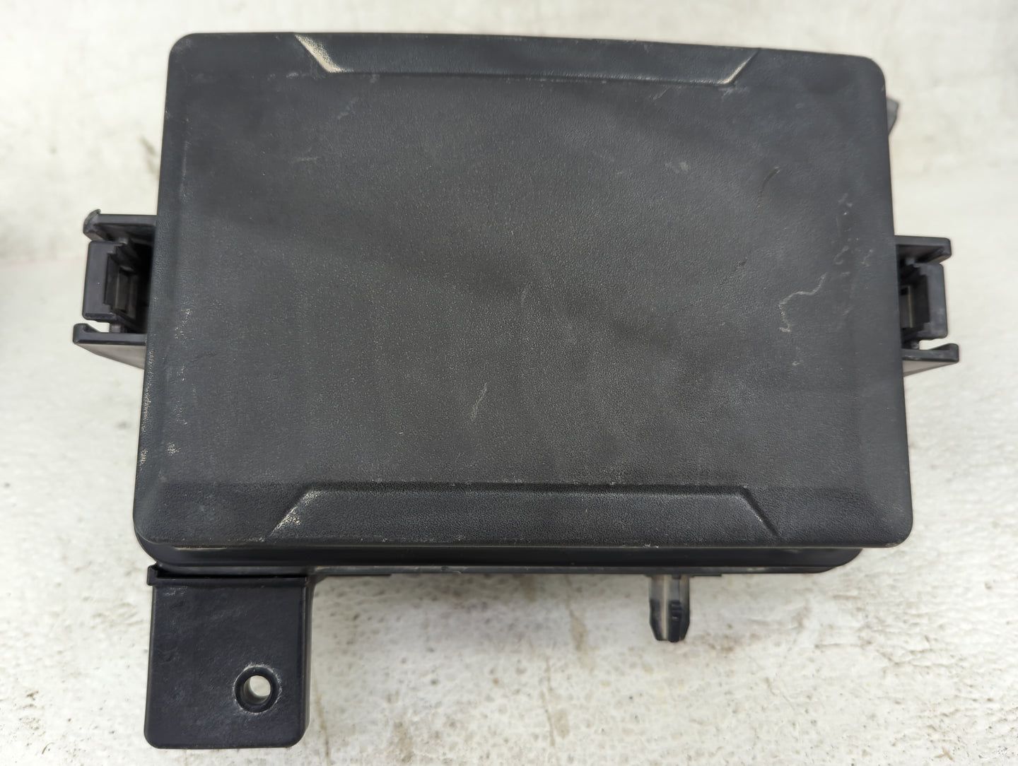 2018-2019 Hyundai Accent Fusebox Fuse Box Panel Relay Module P/N:91420 J0440 Fits Fits 2018 2019 OEM Used Auto Parts - Oemus