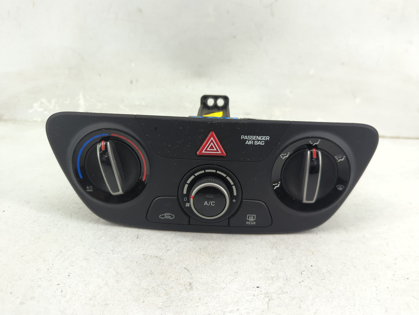 2018-2022 Hyundai Accent Climate Control Module Temperature AC/Heater Replacement P/N:97250J0000RDR Fits OEM Used Auto Parts