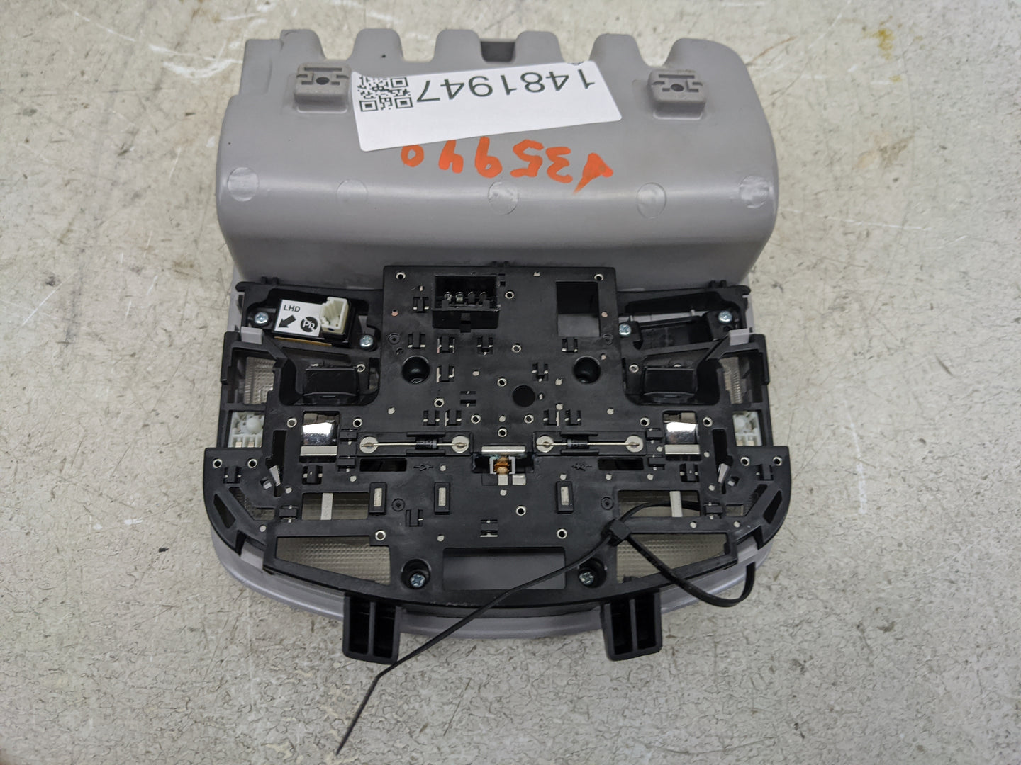 2018 Hyundai Accent Overhead Roof Console Gray - Oemusedautoparts1.com