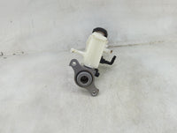 2018-2019 Hyundai Accent Brake Master Cylinder 1490010 - Oemusedautoparts1.com