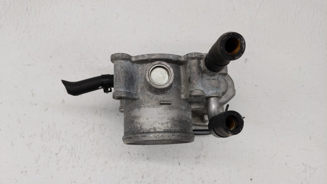 2012-2019 Hyundai Accent Throttle Body P/N:35100-2B300 Fits Fits 2012 2013 2014 2015 2016 2017 2018 2019 OEM Used Auto Parts
