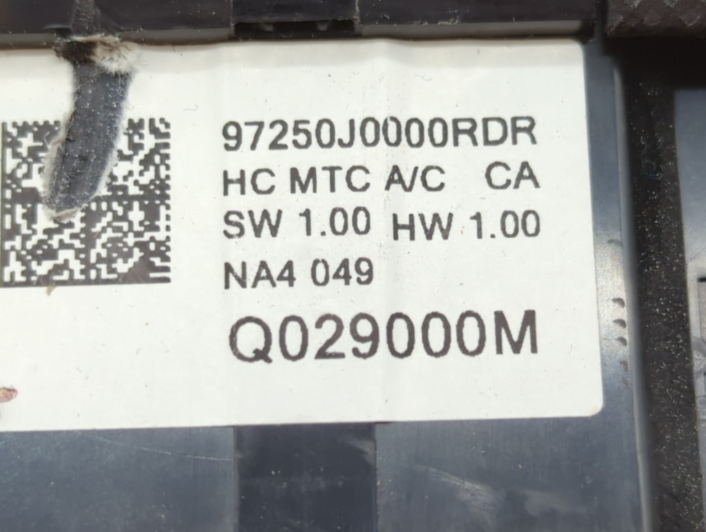 2018-2022 Hyundai Accent Climate Control Module Temperature AC/Heater Replacement P/N:97250J0000RDR Fits OEM Used Auto Parts