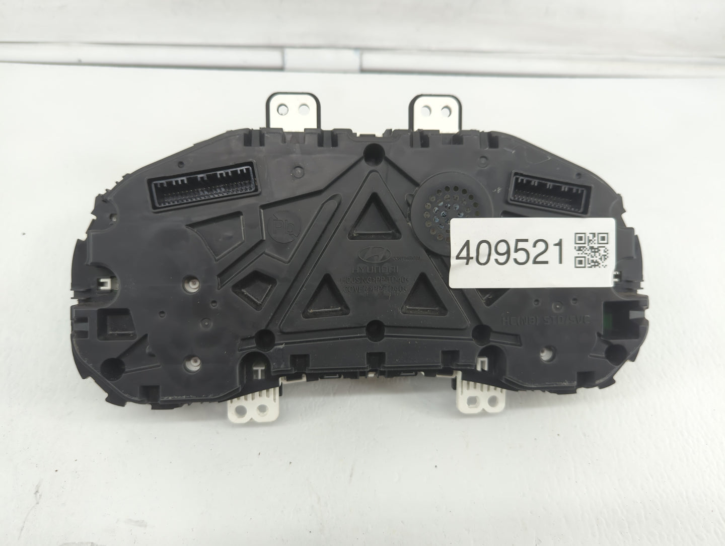 2018 Hyundai Accent Instrument Cluster Speedometer Gauges P/N:94001-J0030 Fits OEM Used Auto Parts - Oemusedautoparts1.com