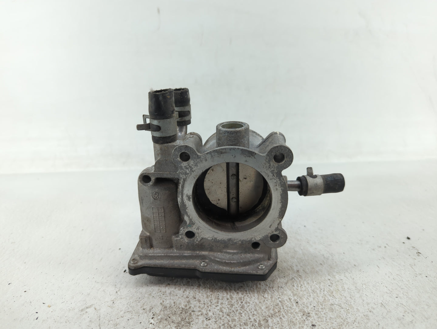 2012-2019 Hyundai Accent Throttle Body P/N:5304 07U01 35100-2B300 Fits Fits 2012 2013 2014 2015 2016 2017 2018 2019 OEM Used