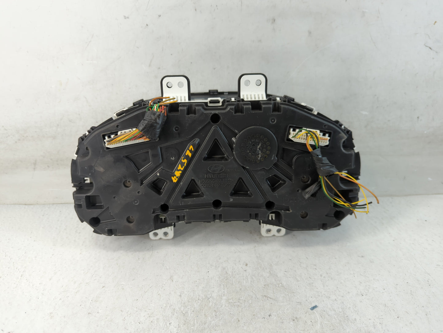 2018 Hyundai Accent Instrument Cluster Speedometer Gauges P/N:94001-J0030 Fits OEM Used Auto Parts - Oemusedautoparts1.com