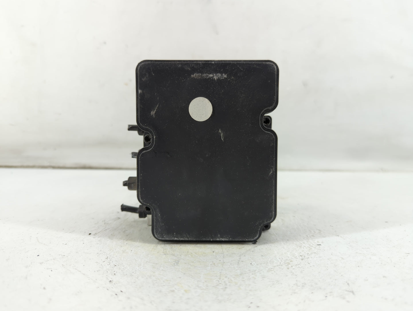 2017-2019 Hyundai Elantra ABS Pump Control Module Replacement P/N:58900-F2500 Fits Fits 2017 2018 2019 OEM Used Auto Parts -