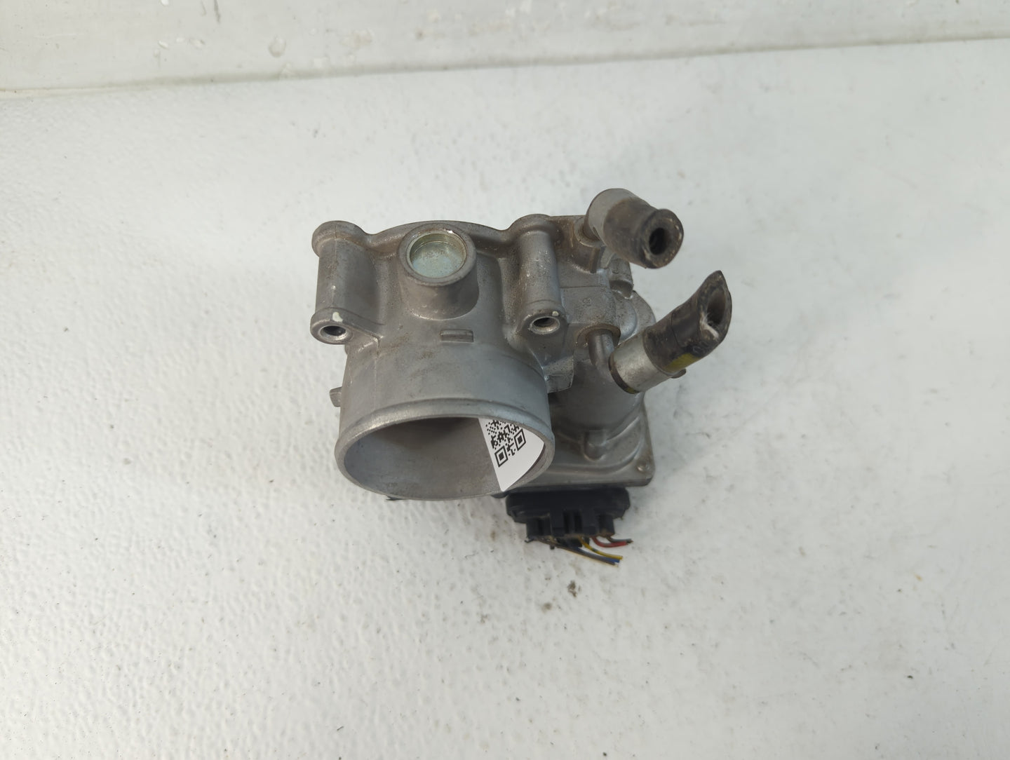 2011-2020 Hyundai Elantra Throttle Body P/N:35100-2E000 Fits Fits 2011 2012 2013 2014 2015 2016 2017 2018 2019 2020 2021 OEM