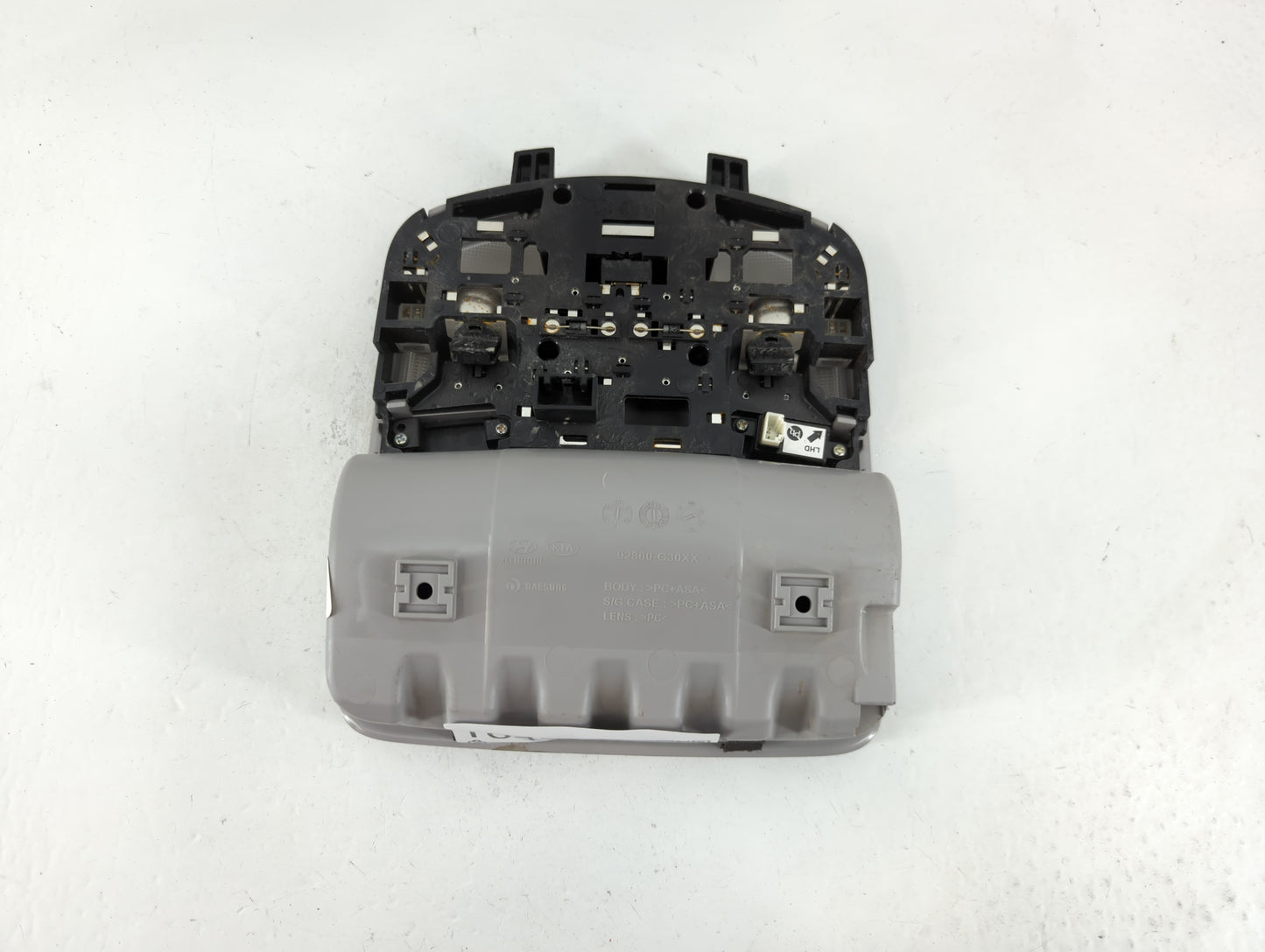 2018 Hyundai Elantra Overhead Roof Console - Oemusedautoparts1.com