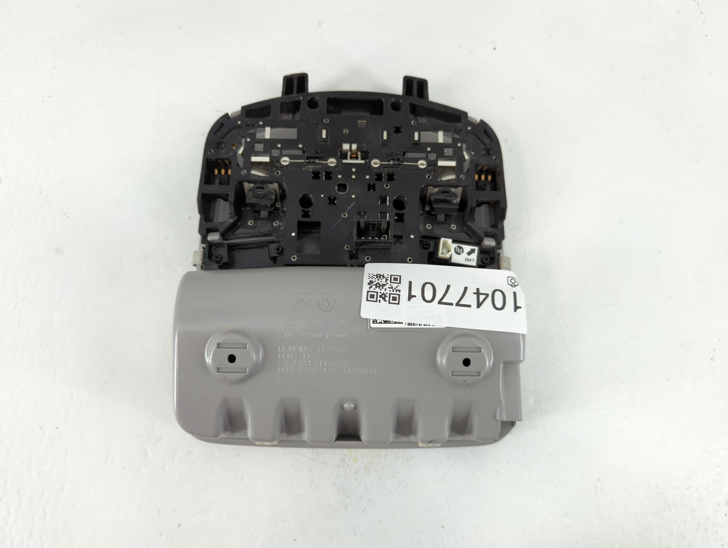 2018 Hyundai Elantra Overhead Roof Console - Oemusedautoparts1.com