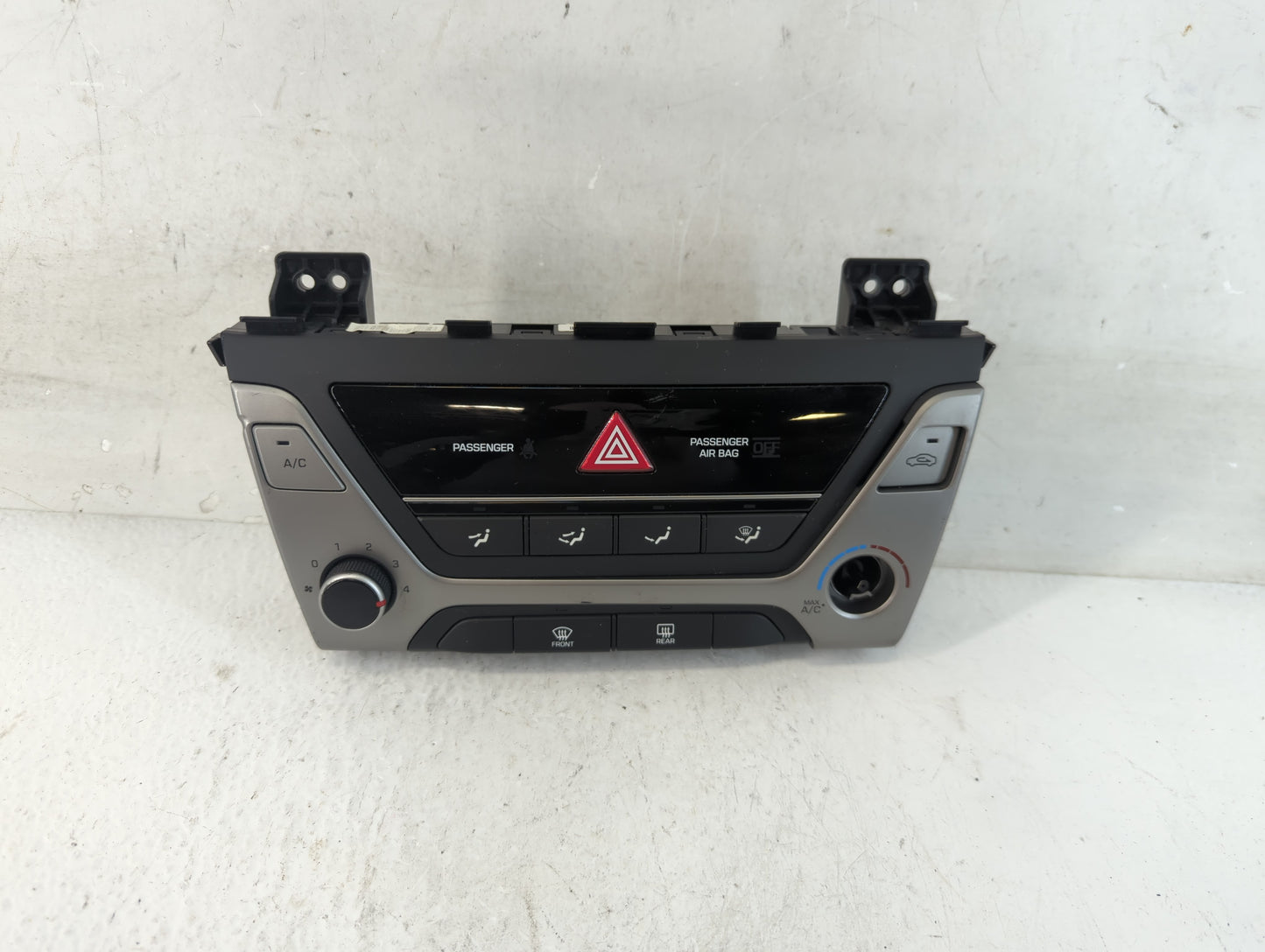 2017-2018 Hyundai Elantra Climate Control Module Temperature AC/Heater Replacement P/N:97250-F20624X Fits Fits 2017 2018 OEM