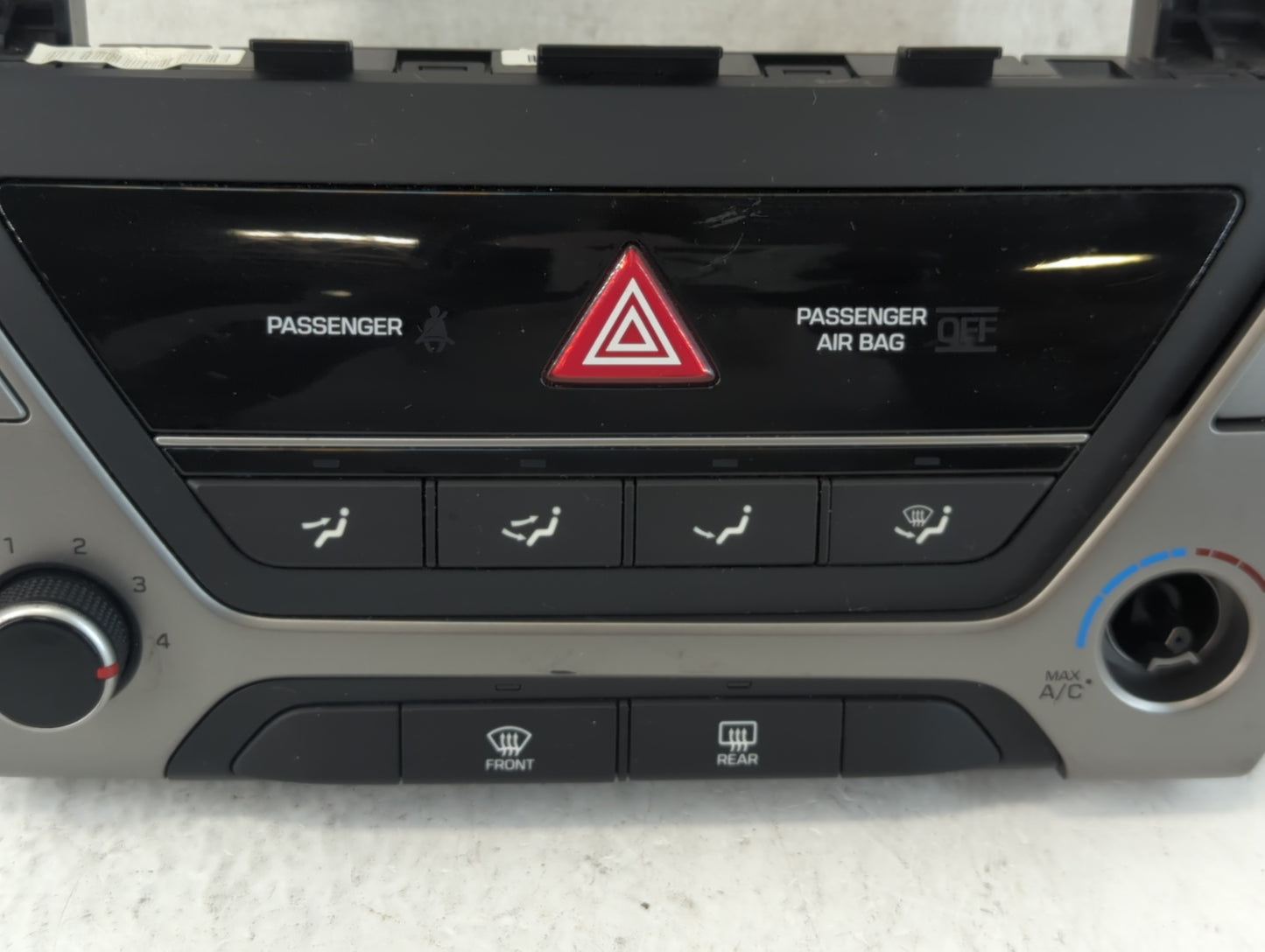 2017-2018 Hyundai Elantra Climate Control Module Temperature AC/Heater Replacement P/N:97250-F20624X Fits Fits 2017 2018 OEM