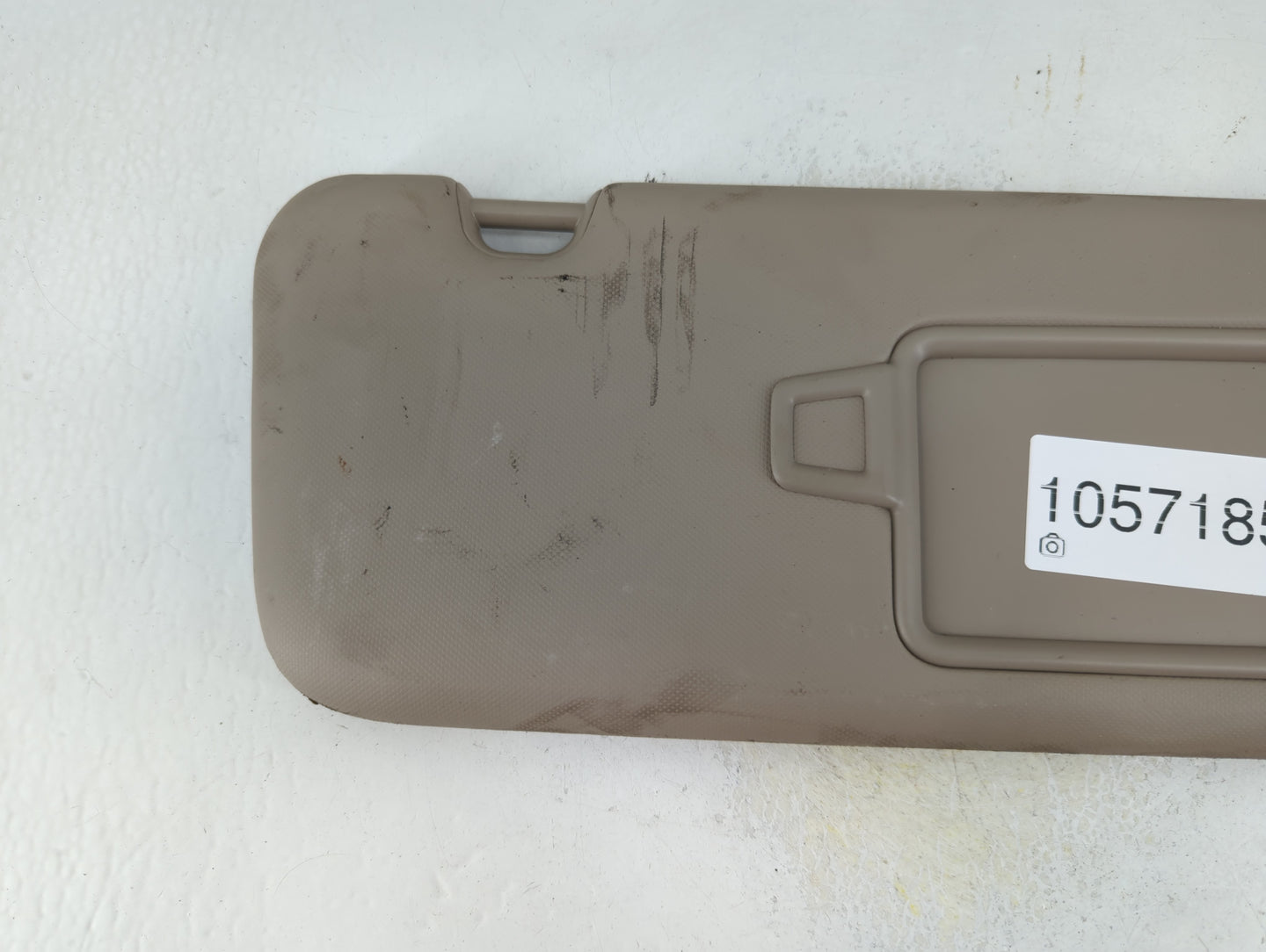2017-2020 Hyundai Elantra Sun Visor Shade Replacement Passenger Right Mirror Fits Fits 2017 2018 2019 2020 OEM Used Auto Par