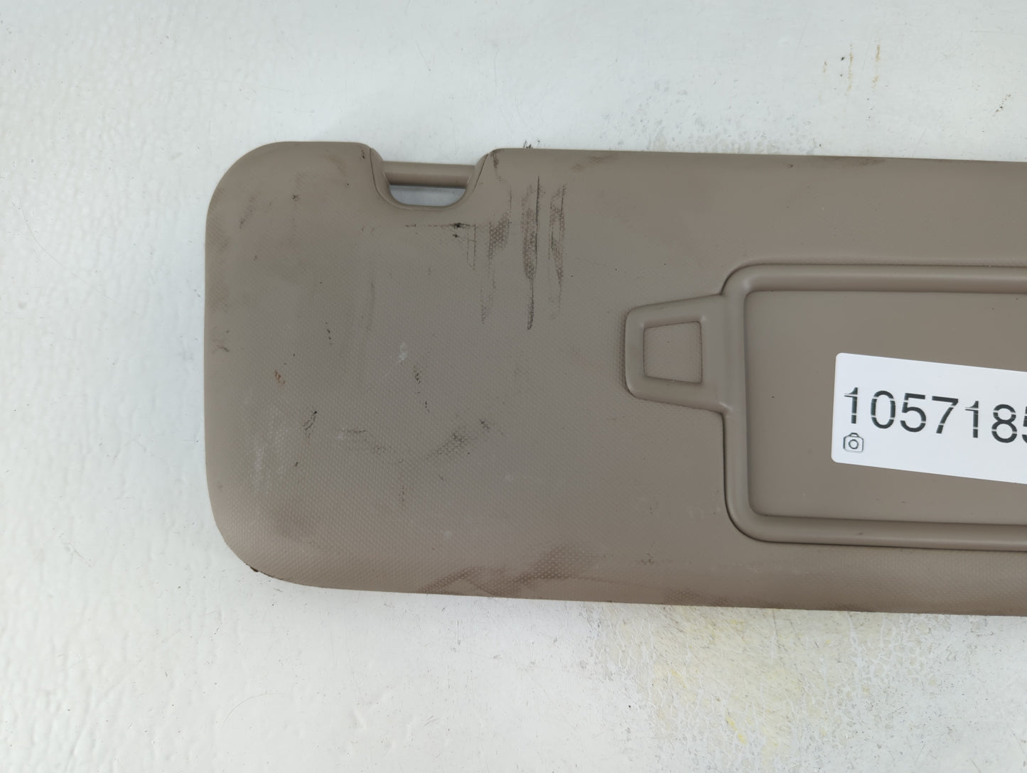 2017-2020 Hyundai Elantra Sun Visor Shade Replacement Passenger Right Mirror Fits Fits 2017 2018 2019 2020 OEM Used Auto Par