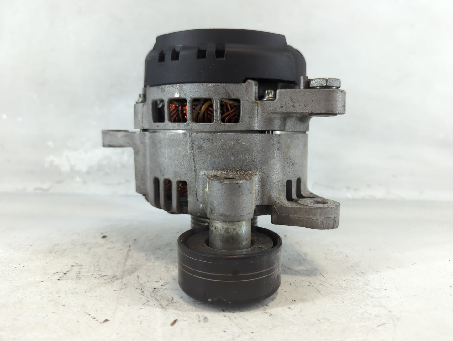 2017-2020 Hyundai Elantra Alternator Replacement Generator Charging Assembly Engine OEM P/N:37300-2E721 Fits OEM Used Auto P