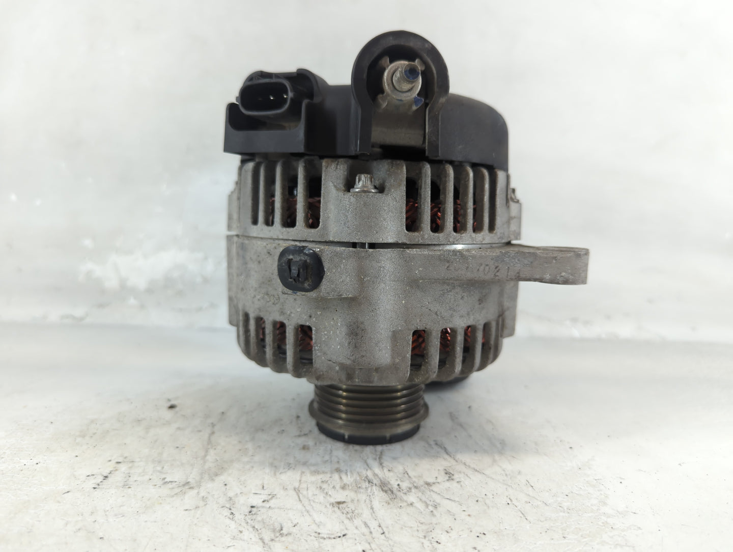 2017-2020 Hyundai Elantra Alternator Replacement Generator Charging Assembly Engine OEM P/N:37300-2E721 Fits OEM Used Auto P