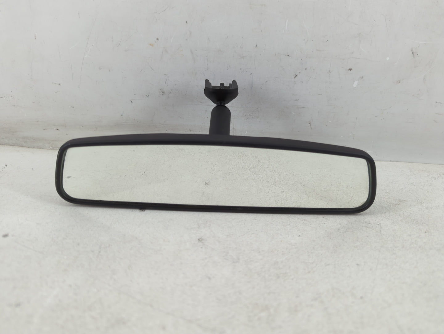2011-2020 Hyundai Elantra Interior Rear View Mirror Replacement OEM P/N:E8011083 Fits OEM Used Auto Parts - Oemusedautoparts
