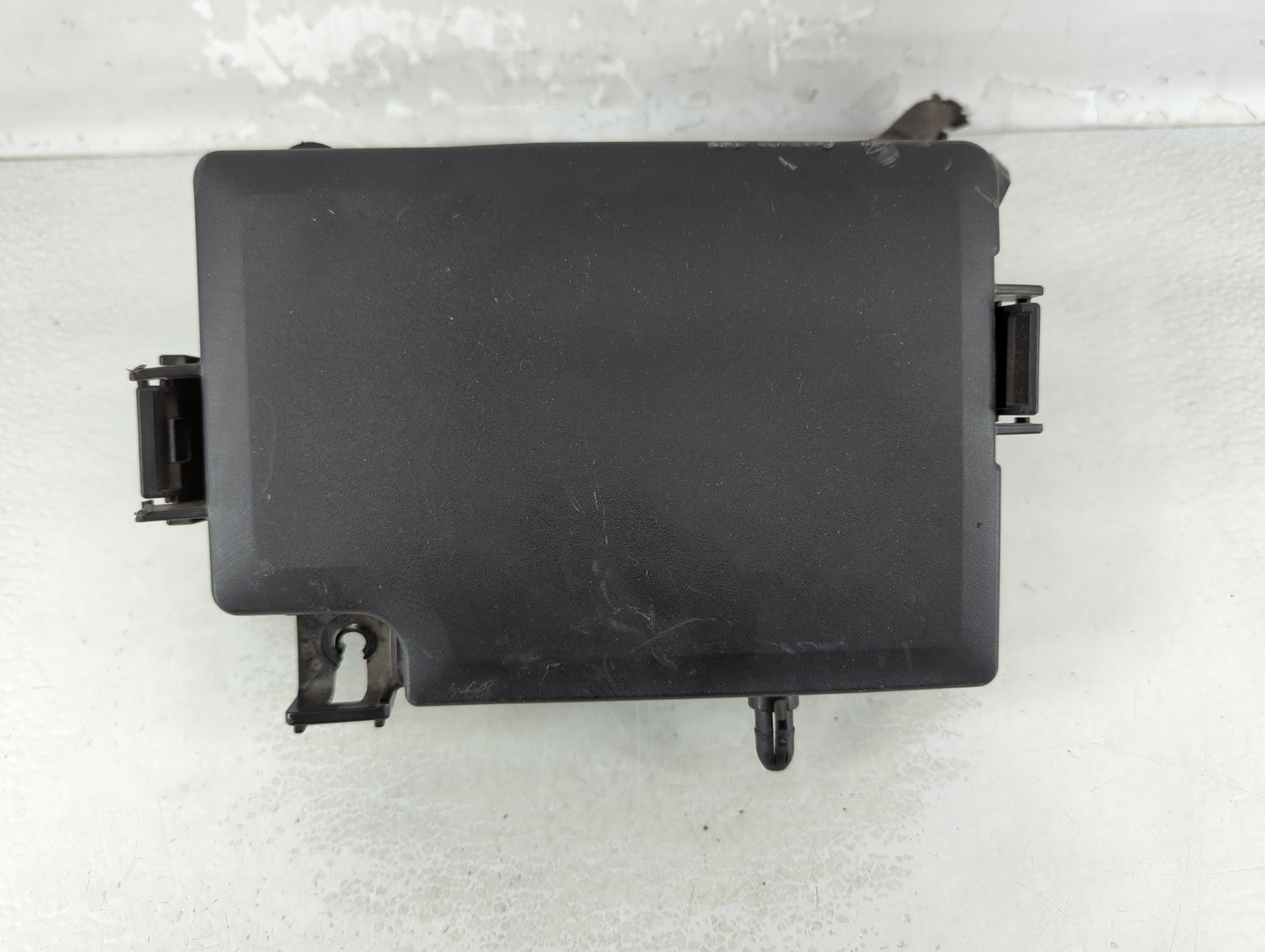 2018 Hyundai Elantra Fusebox Fuse Box Panel Relay Module P/N:91956-F2022 Fits OEM Used Auto Parts - Oemusedautoparts1.com