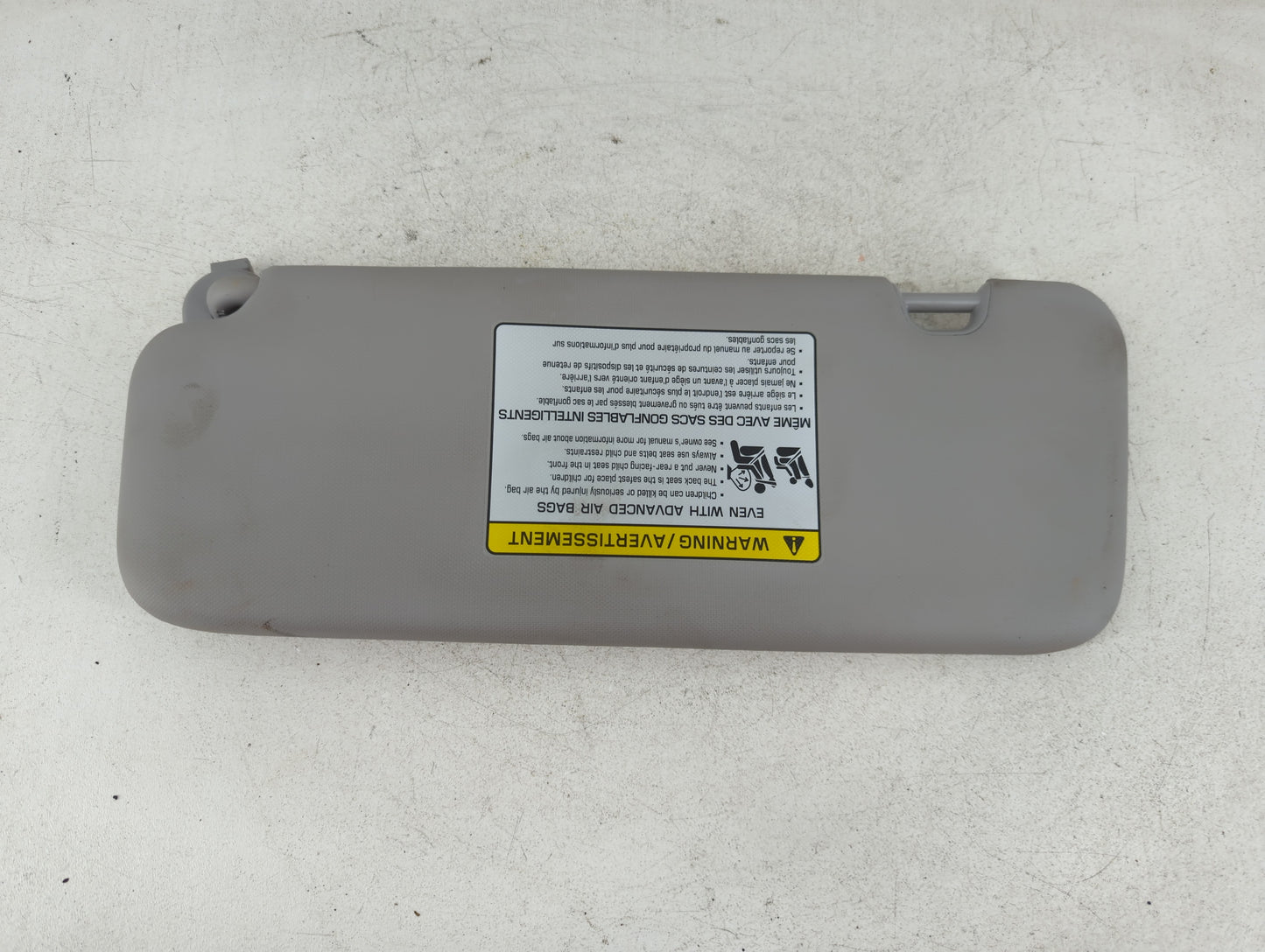 2017-2020 Hyundai Elantra Sun Visor Shade Replacement Passenger Right Mirror Fits Fits 2017 2018 2019 2020 OEM Used Auto Par