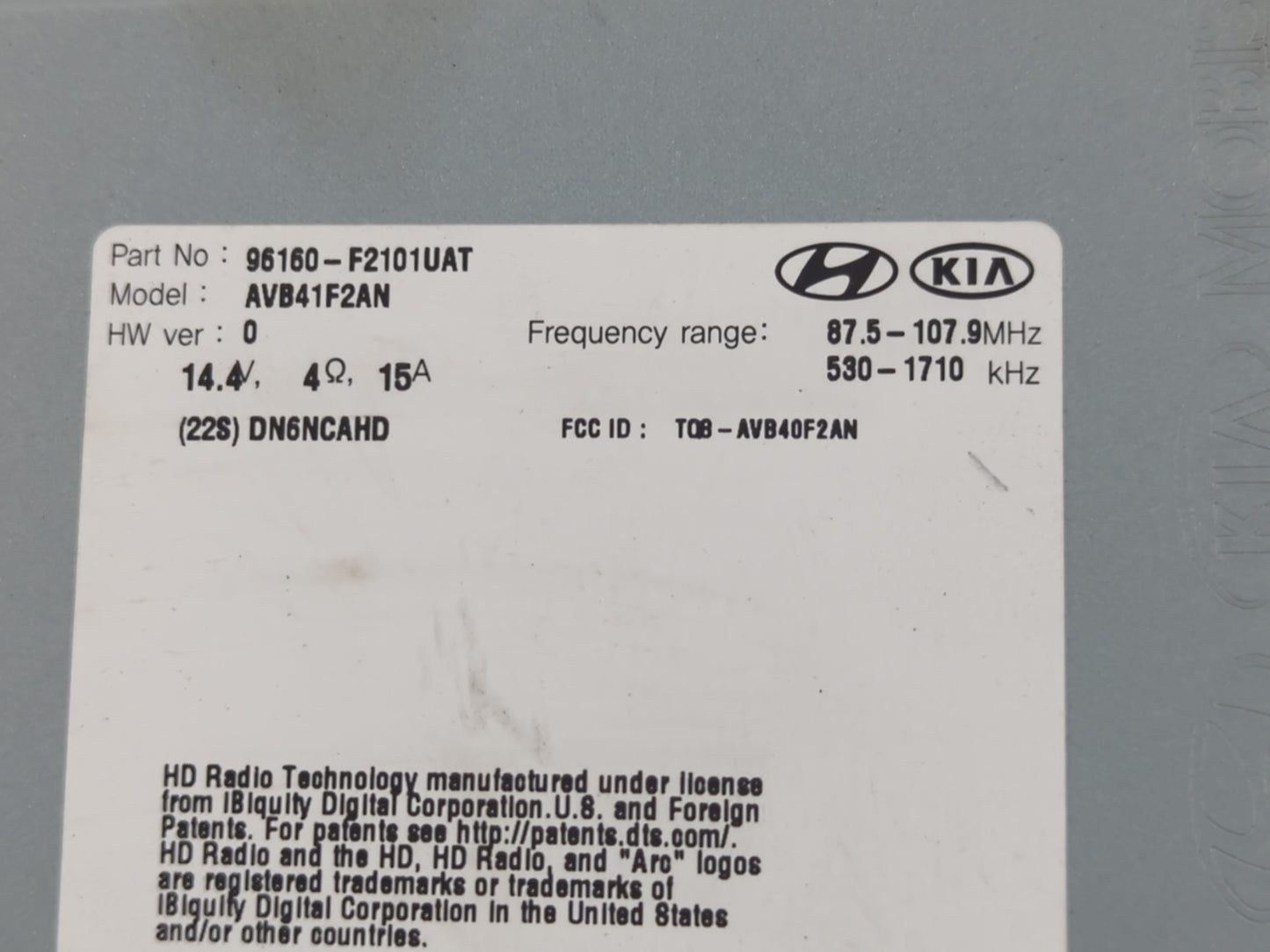 2017-2018 Hyundai Elantra Radio AM FM Cd Player Receiver Replacement P/N:96160-F2101UAT Fits Fits 2017 2018 OEM Used Auto Pa
