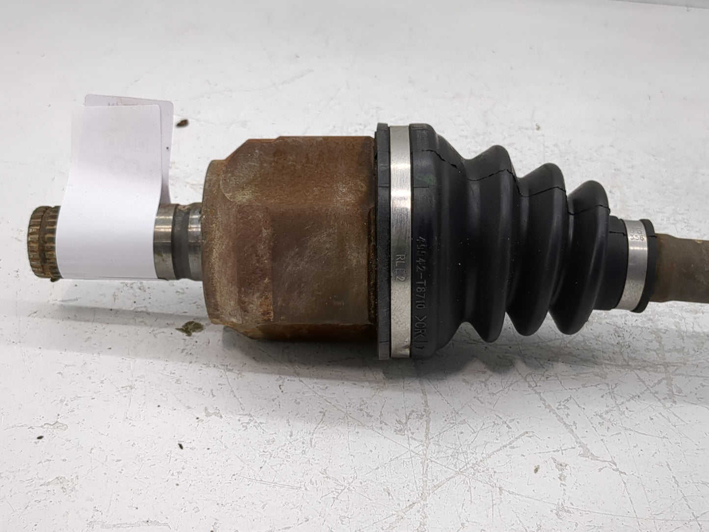 2017-2020 Hyundai Elantra Axle Shaft Front Driver Cv C/v - Oemusedautoparts1.com