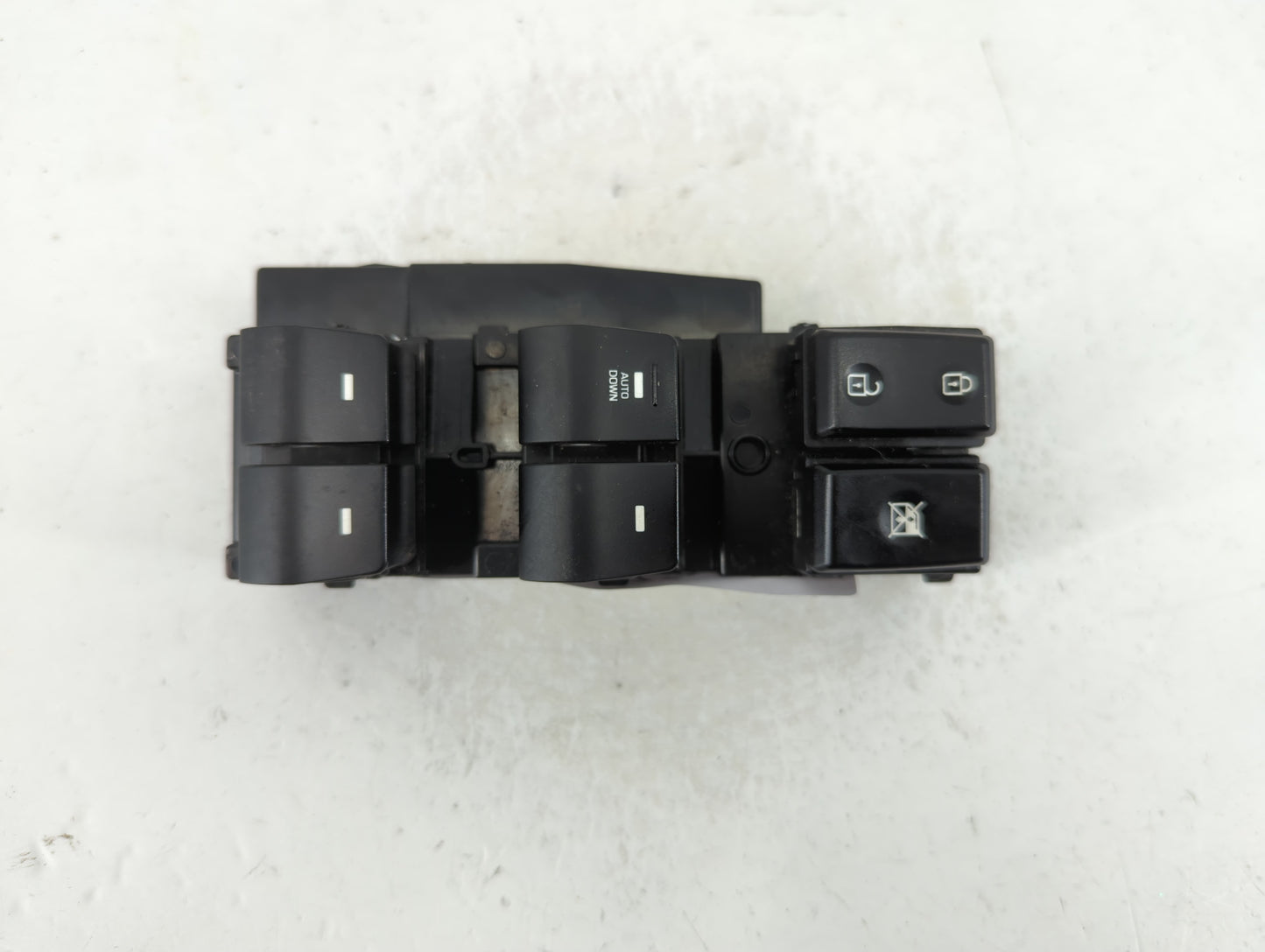 2017-2020 Hyundai Elantra Master Power Window Switch Replacement Driver Side Left P/N:93570-F2100 Fits Fits 2017 2018 2019 2