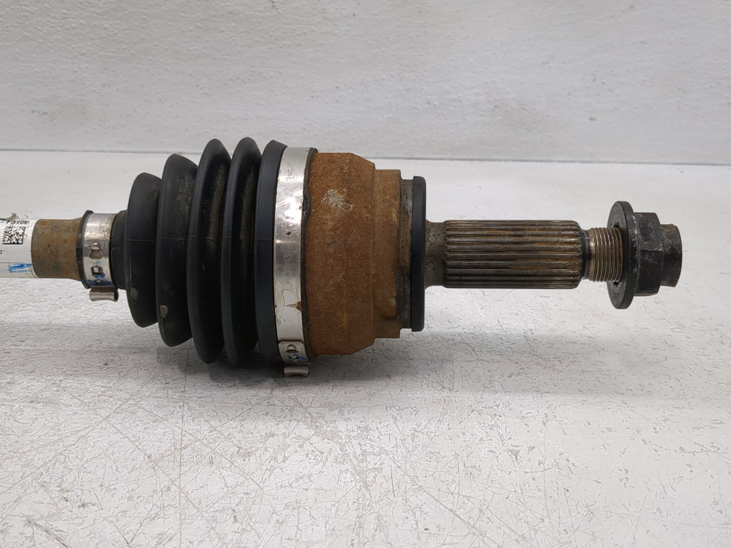 2017-2020 Hyundai Elantra Axle Shaft Front Driver Cv C/v - Oemusedautoparts1.com