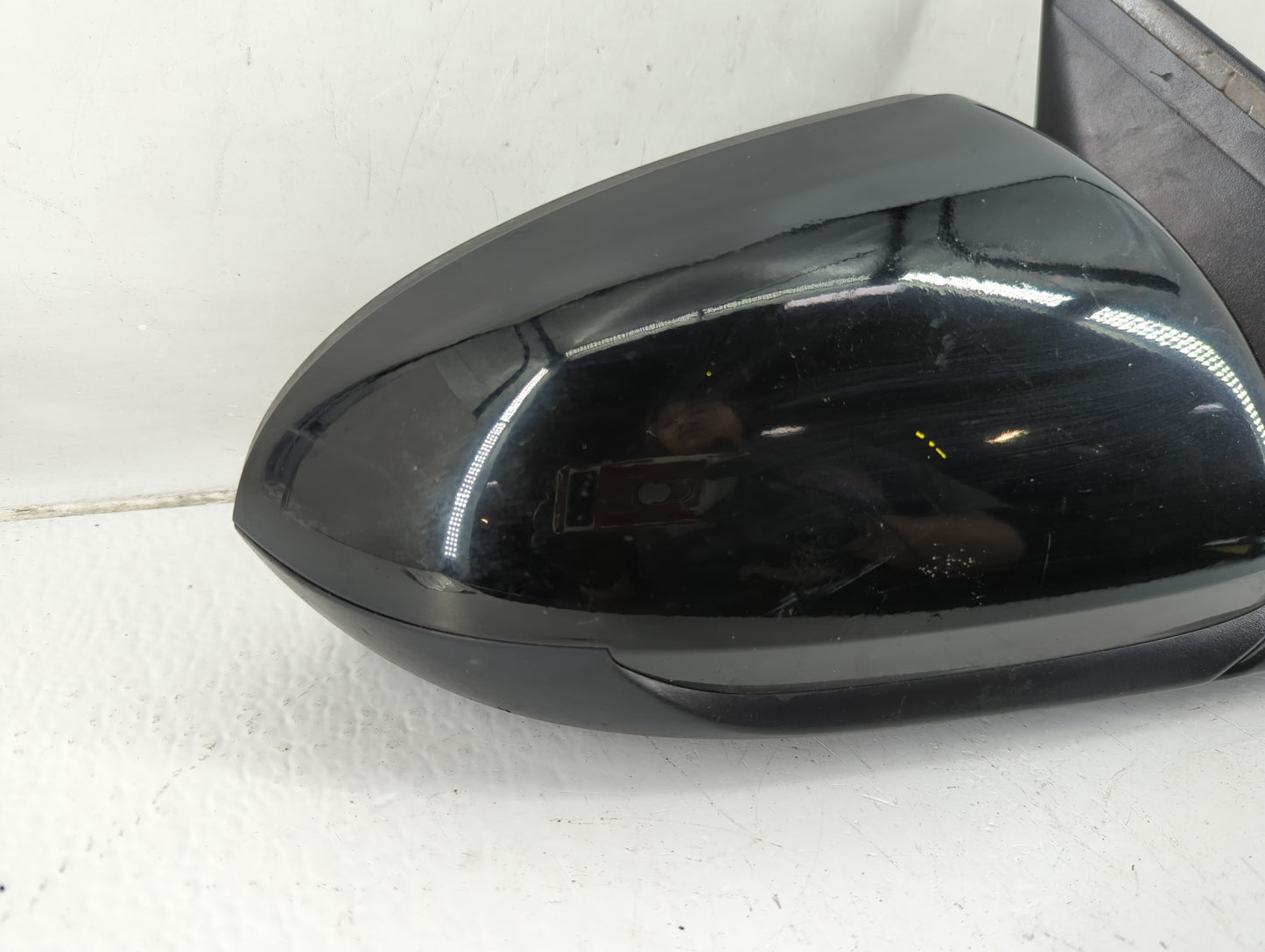 2017-2020 Hyundai Elantra Passenger Side View Mirror - Right Door Mirror OEM Used - Oemusedautoparts1.com