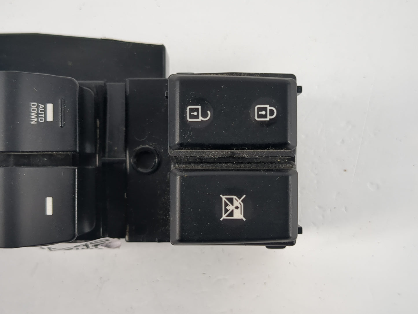 2017-2020 Hyundai Elantra Master Power Window Switch Replacement Driver Side Left P/N:299159192 Fits Fits 2017 2018 2019 202