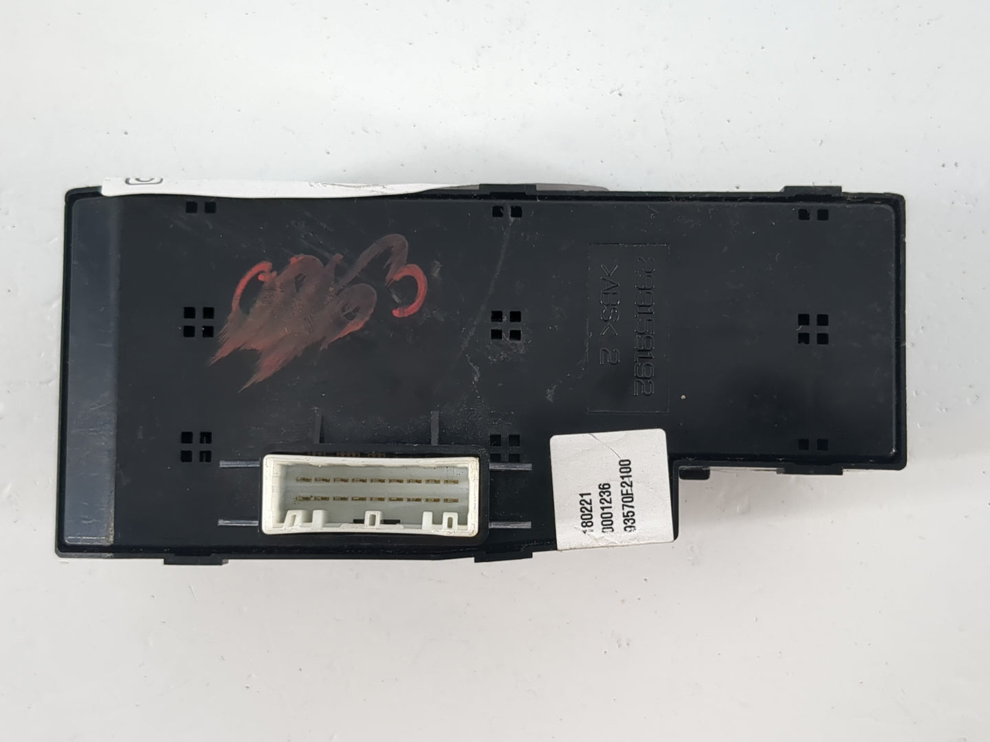 2017-2020 Hyundai Elantra Master Power Window Switch Replacement Driver Side Left P/N:299159192 Fits Fits 2017 2018 2019 202