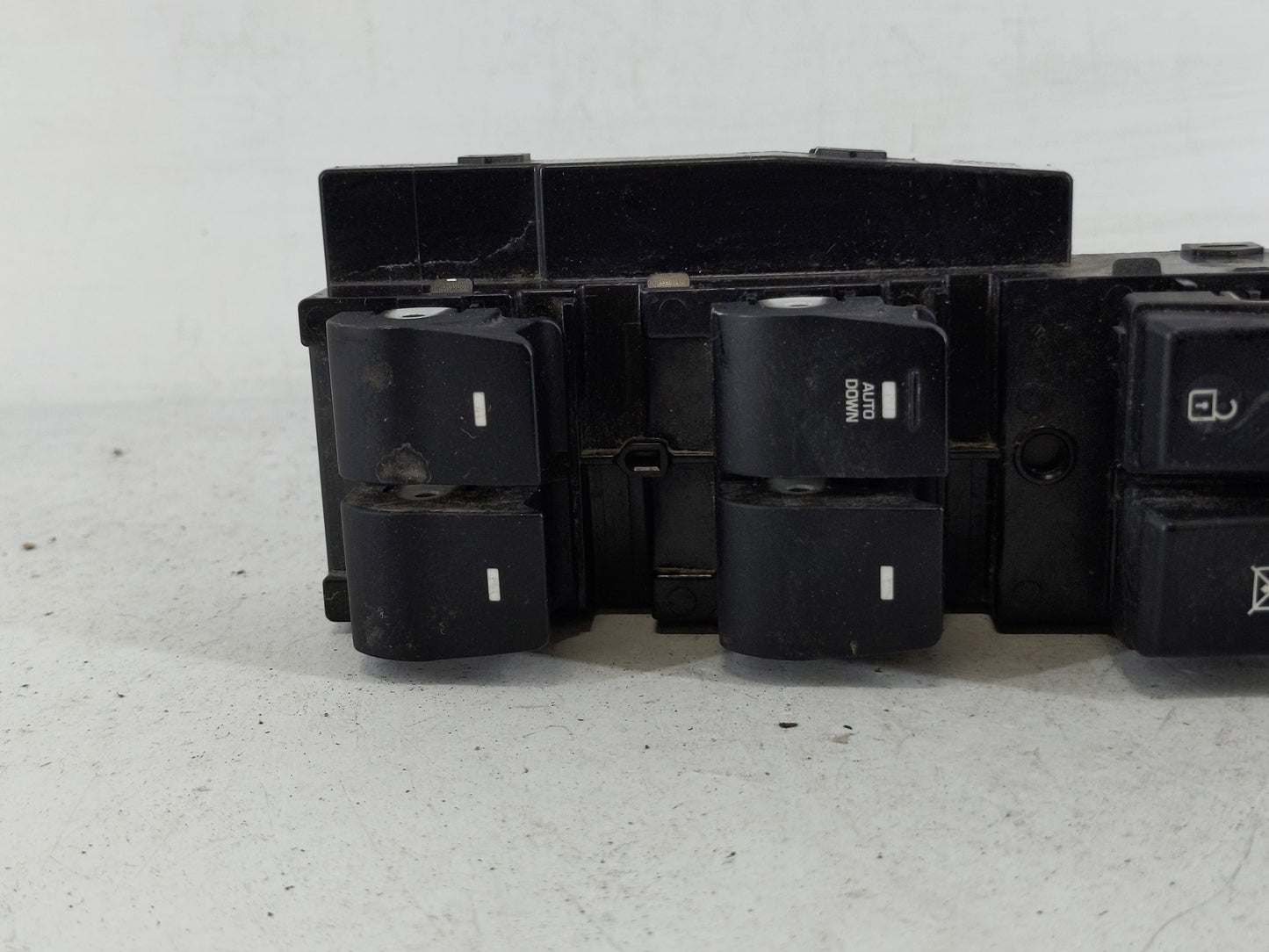 2017-2020 Hyundai Elantra Master Power Window Switch Replacement Driver Side Left P/N:93570F2100 Fits Fits 2017 2018 2019 20