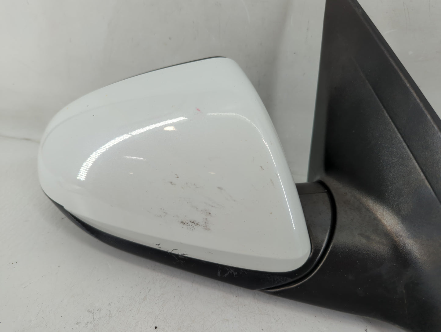 2017-2020 Hyundai Elantra Passenger Side View Mirror - Right Door Mirror OEM Used - Oemusedautoparts1.com