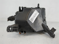 2018 Hyundai Elantra Fusebox Fuse Box Panel Relay Module P/N:91956-F2022 Fits OEM Used Auto Parts - Oemusedautoparts1.com