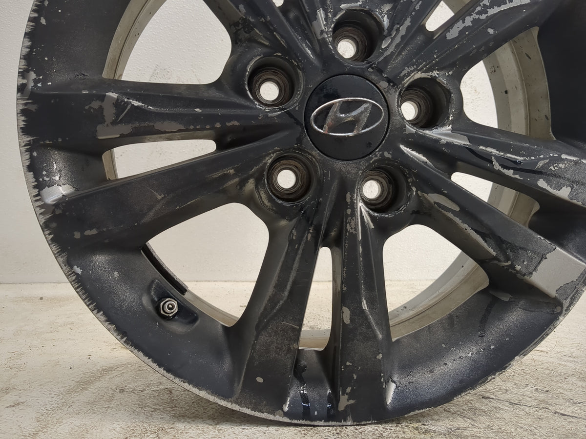 2017-2018 Hyundai Elantra Oem Wheel Rim Black 1159828 - Oemusedautoparts1.com