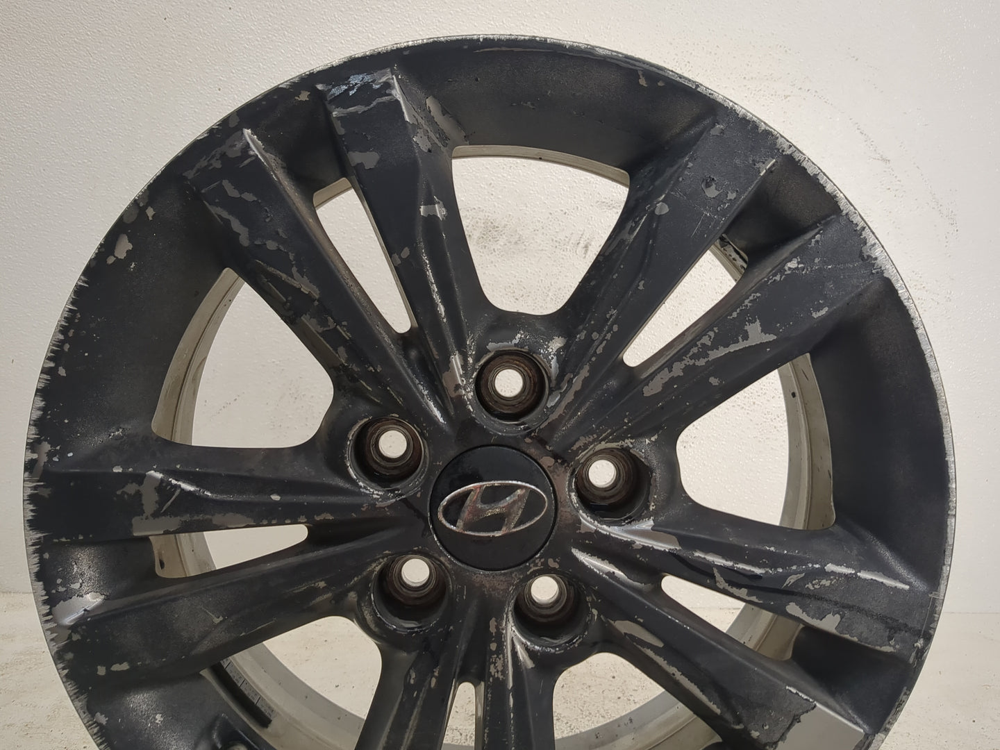 2017-2018 Hyundai Elantra Oem Wheel Rim Black - Oemusedautoparts1.com