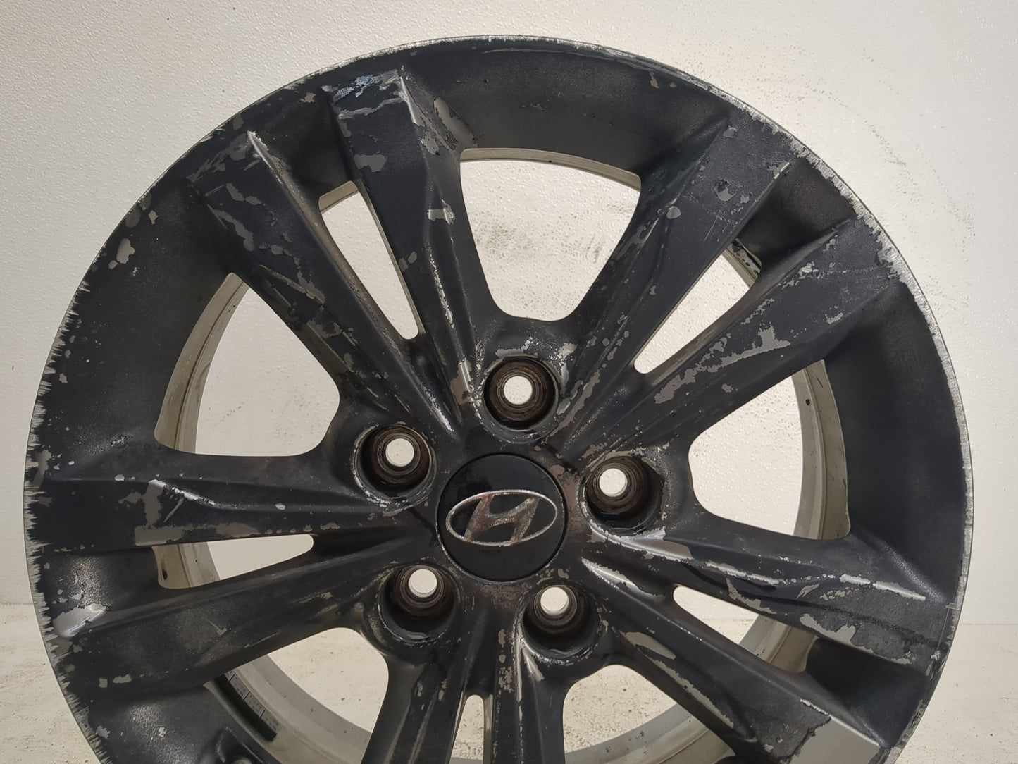 2017-2018 Hyundai Elantra Oem Wheel Rim Black - Oemusedautoparts1.com