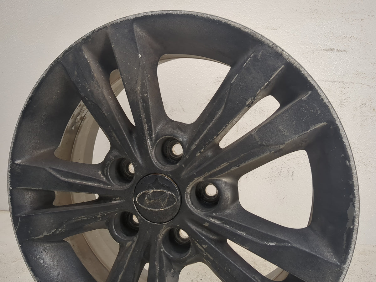 2017-2018 Hyundai Elantra Oem Wheel Rim Black 1159836 - Oemusedautoparts1.com