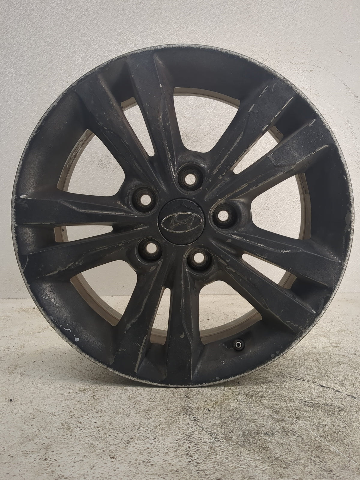 2017-2018 Hyundai Elantra Oem Wheel Rim Black 1159836 - Oemusedautoparts1.com