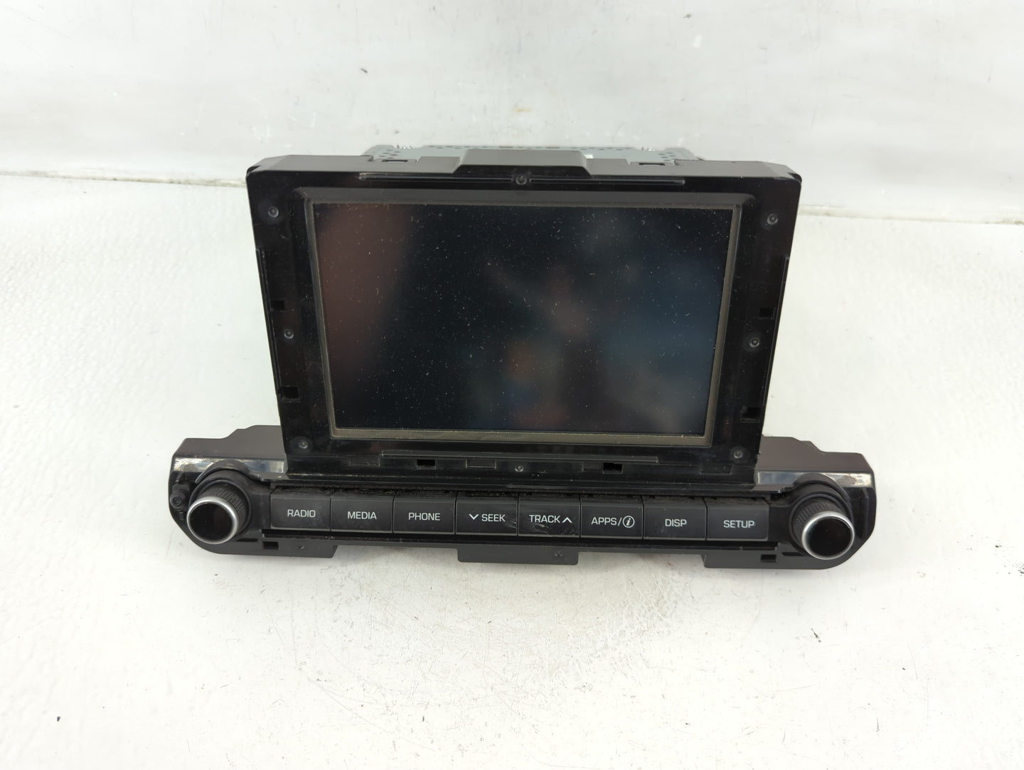 2017-2018 Hyundai Elantra Radio AM FM Cd Player Receiver Replacement P/N:96160-F2101UAT Fits Fits 2017 2018 OEM Used Auto Pa